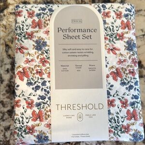 Threshold Floral Performance Sheets Twin XL